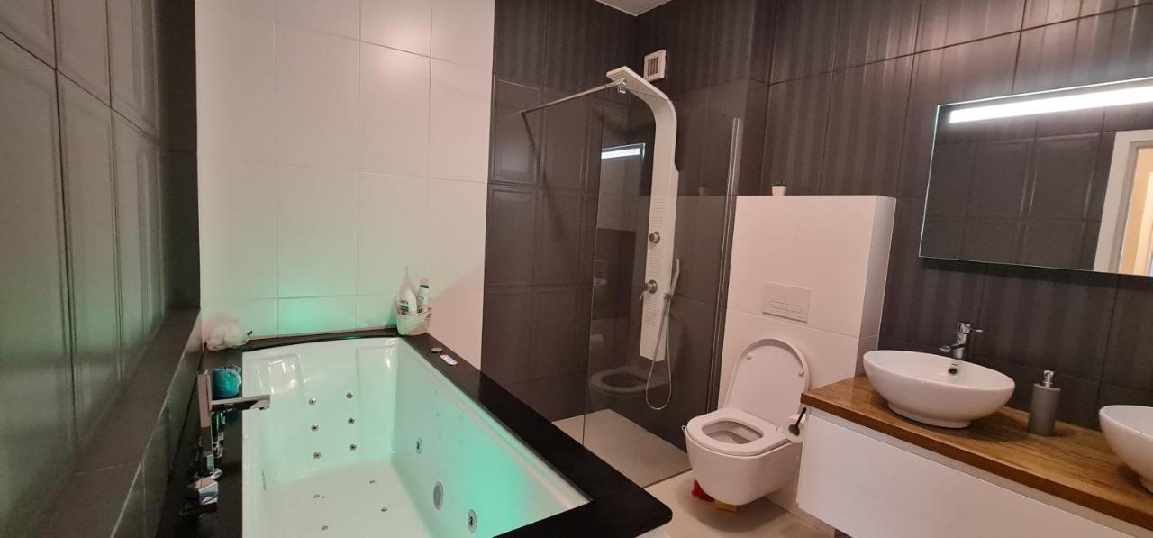 Tonitza Apartament Cluj-Napoca Exteriör bild
